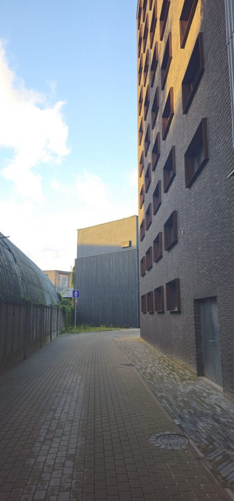 Grīziņdārzs - 1. kārta (Zemitāna iela 7, 9) - Äripark - ehituse fotod