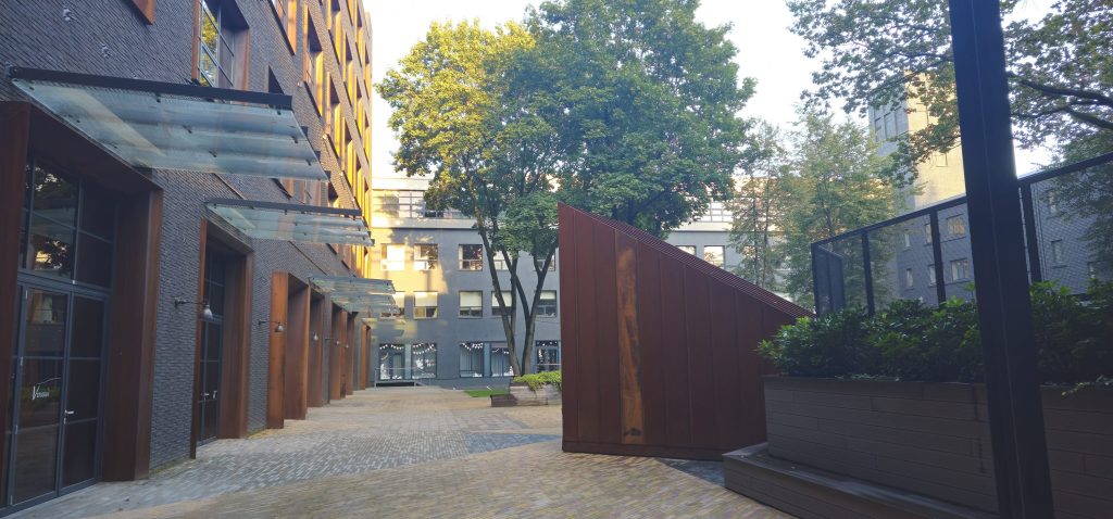 Grīziņdārzs - 1. kārta (Zemitāna iela 7, 9) - Äripark - ehituse fotod