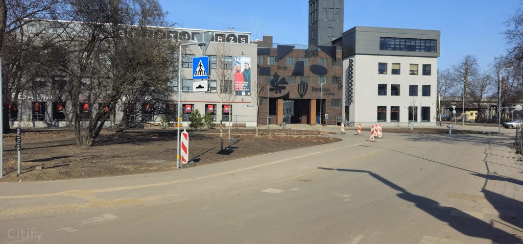 Grīziņdārzs - 1. kārta (Zemitāna iela 7, 9) - Äripark - ehituse fotod