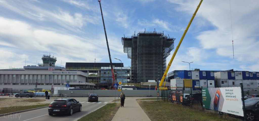 Latvijas Gaisa satiksmes vadības tornis (Ziemeļu iela 18) - Administracinis, Oro uostas - statybų nuotraukos
