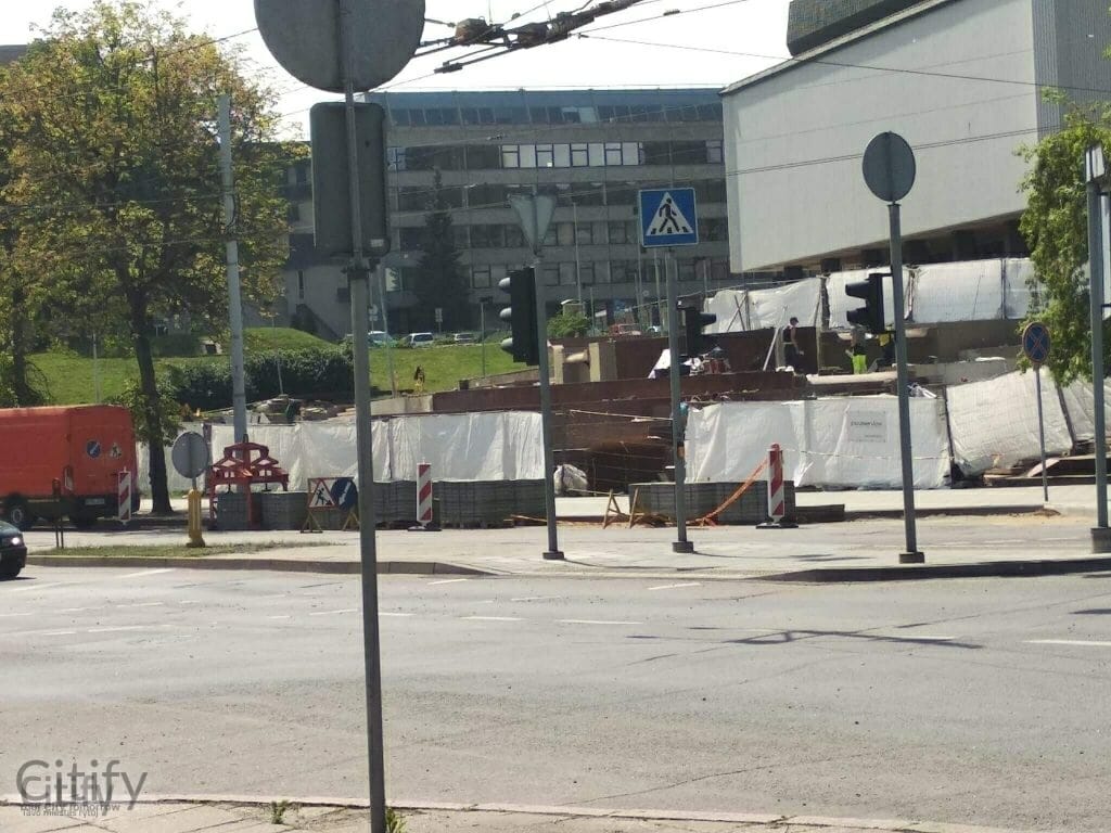 Operos ir baleto teatro fontanas (Vilniaus g.) - Väljak - ehituse fotod