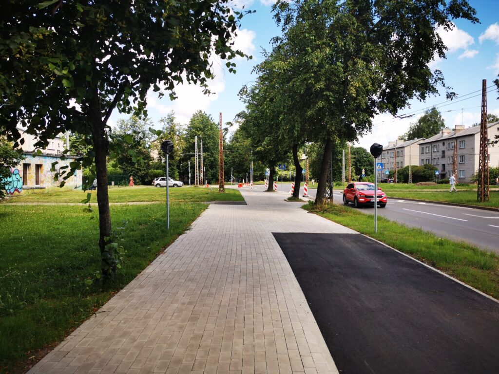 Velosipēdu ceļš Centrs - Ziepniekkalns (Akmeņu iela, Vienības gatve, Telts iela, Valdeķu iela) - Bike path - construction photos