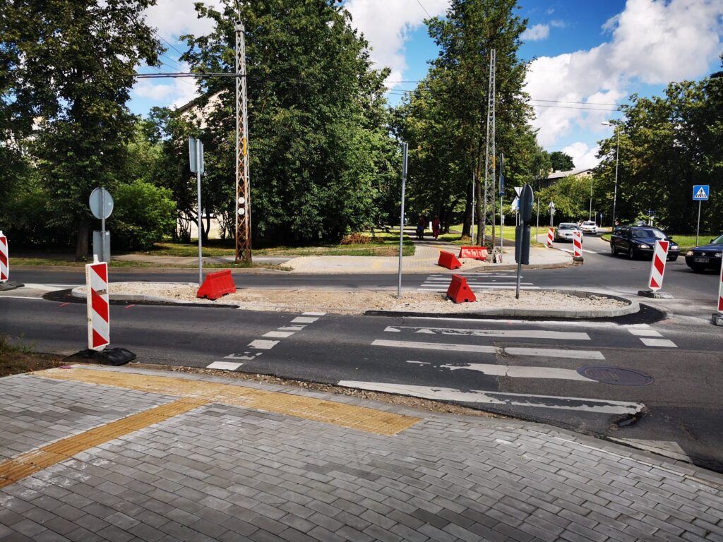 Velosipēdu ceļš Centrs - Ziepniekkalns (Akmeņu iela, Vienības gatve, Telts iela, Valdeķu iela) - Bike path - construction photos