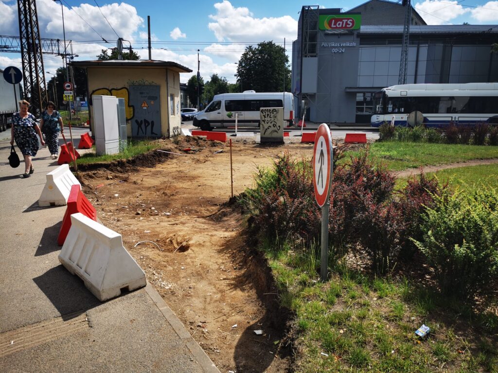 Velosipēdu ceļš Centrs - Ziepniekkalns (Akmeņu iela, Vienības gatve, Telts iela, Valdeķu iela) - Bike path - construction photos