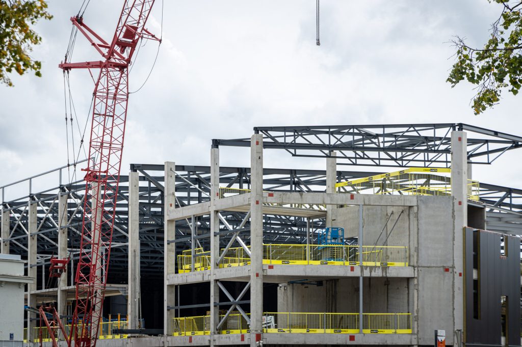 Daugavas stadiona vieglatlētikas manēža (Augšiela 1) - Sporta būve - būvdarbu attēli