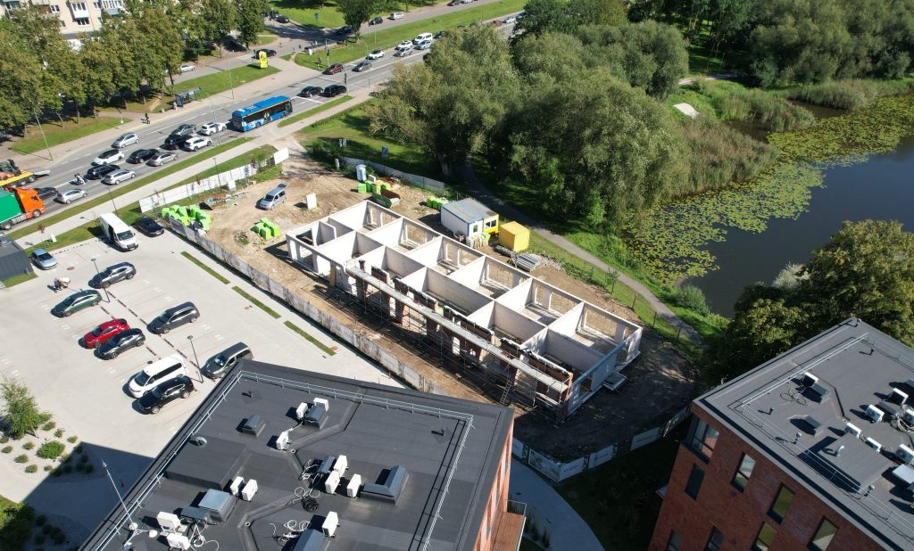 Parko pakrantė (18A namas) (Mokyklos g. 18A) - Multi apartment - construction photos