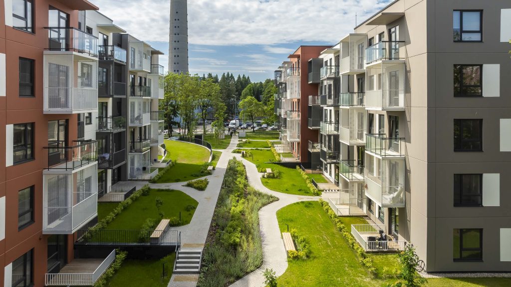 Karoliniškių namai 1 etapas (Sausio 13-osios g. 31) - Hotel, Multi apartment - construction photos