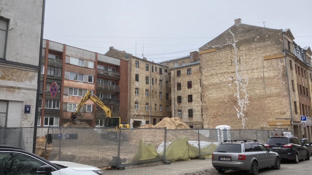 Hospitāļu iela 9, 11 (Hospitāļu iela 9, 11) - Daugiabutis - statybų nuotraukos