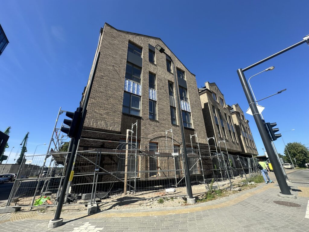 Gegužės sodai (Naujoji Uosto g. 15A, Naujoji Uosto g. 15, Gegužės g. 8) - Viesnīca - būvdarbu attēli