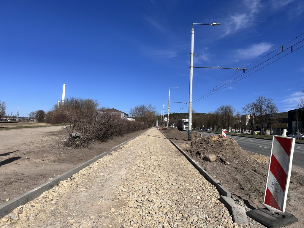 Savanorių pr. (nuo Elektrinės g. iki Titnago g.) dviračių takas (Savanorių pr.) - Bike path - construction photos