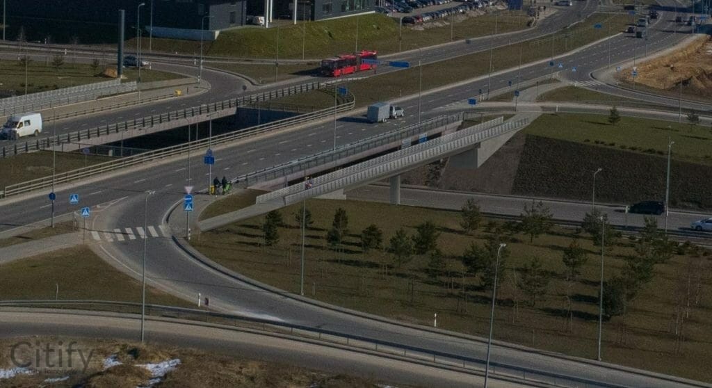 Pilaitės pr. pėsčiųjų viadukai (Pilaitės pr.) - Bike path, Bridge - visualization