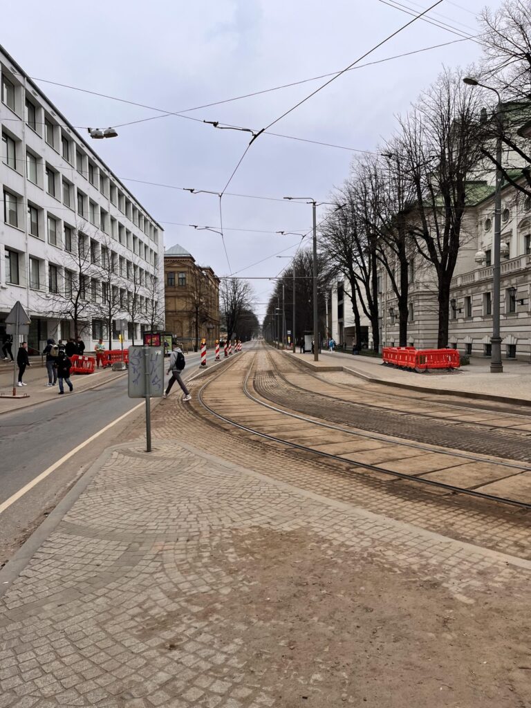 Tramvaju infrastruktūras pārbūve posmā no Ausekļa ielas loka līdz Aspazijas bulvāra/Radio ielas krustojumam (Kronvalda bulvāris, Zigfrīda Annas Meierovica bulvāris, Aspazijas bulvāris) - Dzelzceļš, Iela - būvdarbu attēli