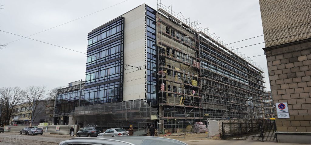 Veselības centrs 4 medicīnas komplekss (Krišjāņa Barona iela 119) - Haigla - ehituse fotod