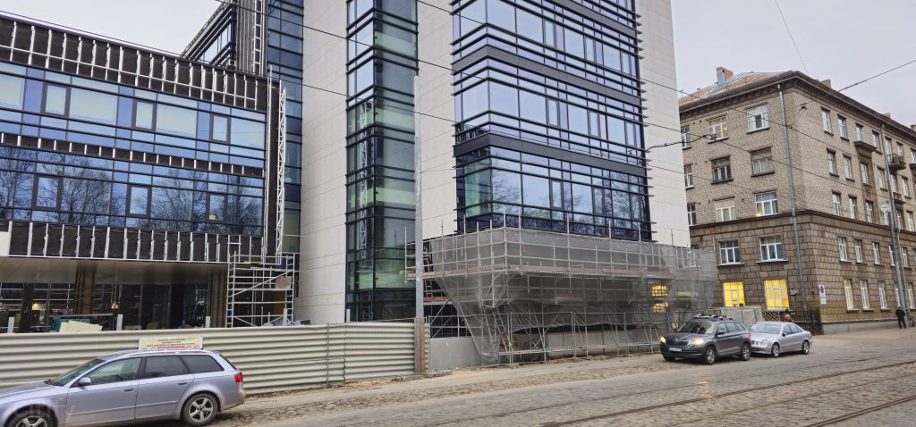 Veselības centrs 4 medicīnas komplekss (Krišjāņa Barona iela 119) - Haigla - ehituse fotod