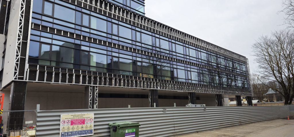 Veselības centrs 4 medicīnas komplekss (Krišjāņa Barona iela 119) - Haigla - ehituse fotod