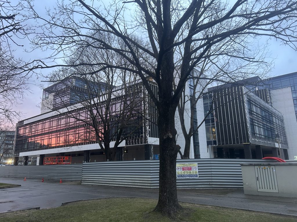 Veselības centrs 4 medicīnas komplekss (Krišjāņa Barona iela 119) - Haigla - ehituse fotod
