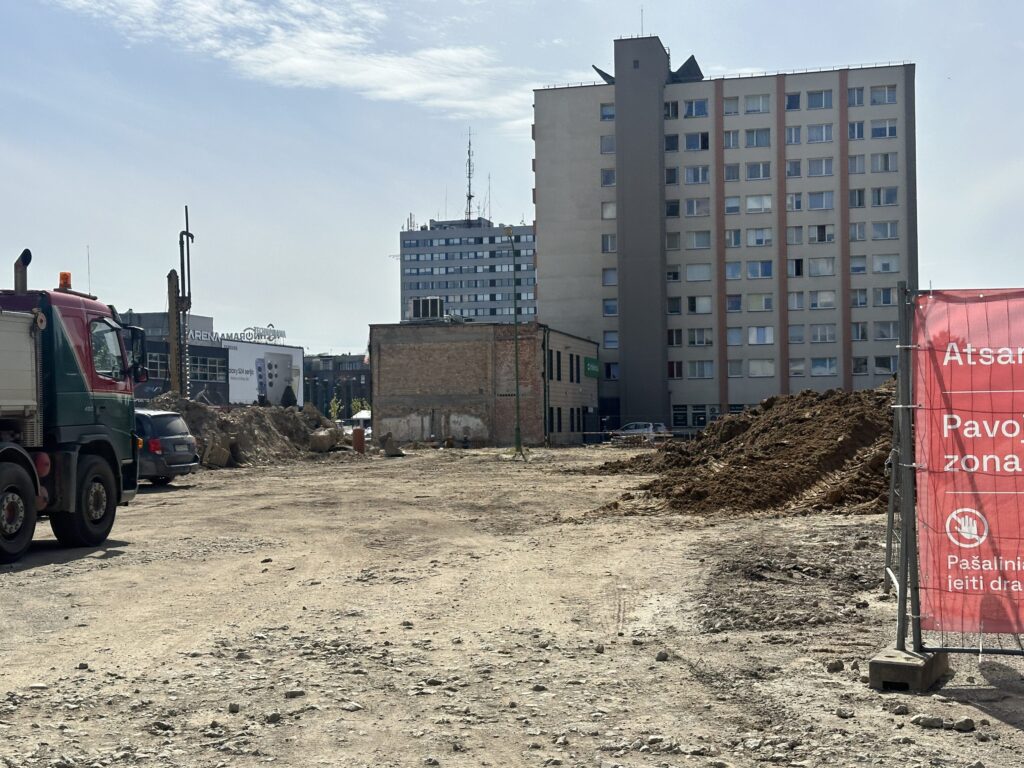 Kino teatras - muziejus (Paryžiaus Komunos g. 4) - Kino, Muuseum - ehituse fotod