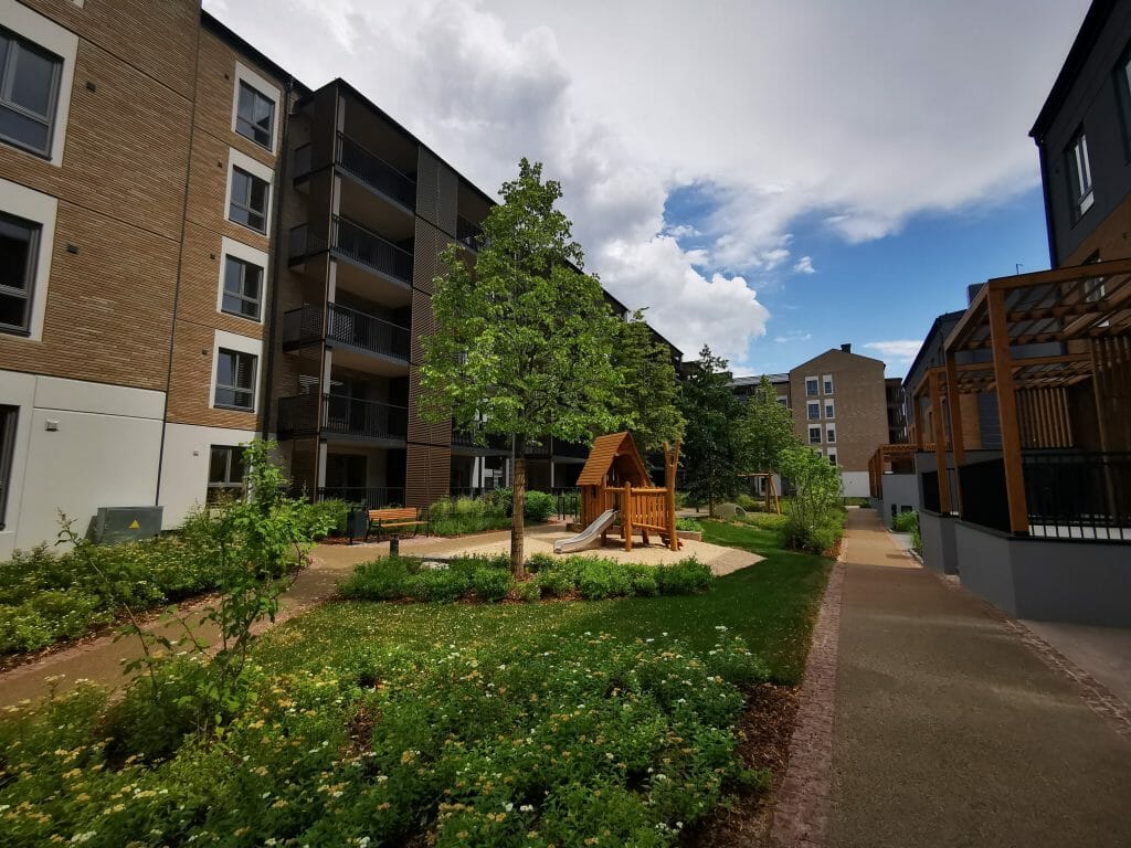 Lindenholma - 1. kārta (Malduguņu iela 6, 8, 10, 12, Daibes iela 29, 31, 33, Mārupe) - Korterelamu - ehituse fotod