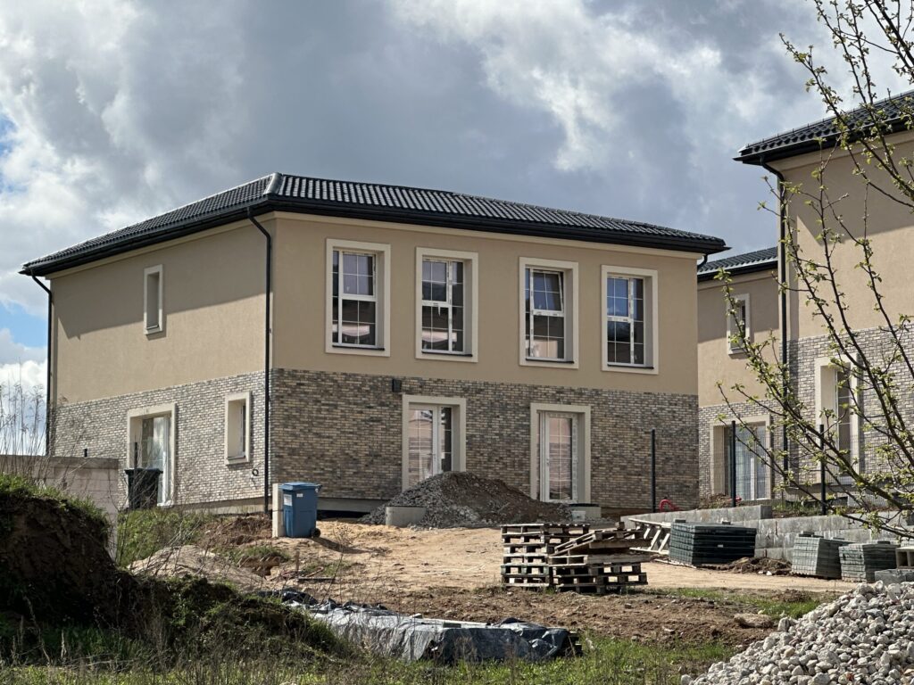 Skalvos g. namai (Skalvos g. 28, 30) - Row housing - construction photos