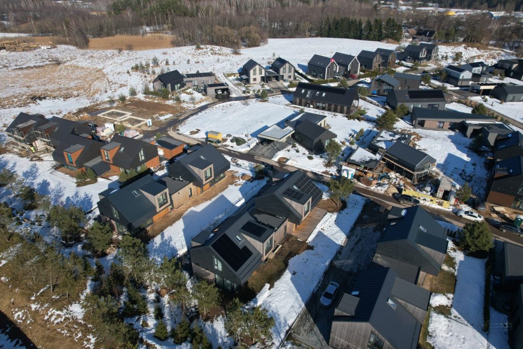 Versmių parkas (Versmių g. 2, 4, 6, 7, 8, 9, 10, 11, 12, 13, 15, 16, 17, 19 - 47) - Maatükid, Eramajade rajoon - ehituse fotod