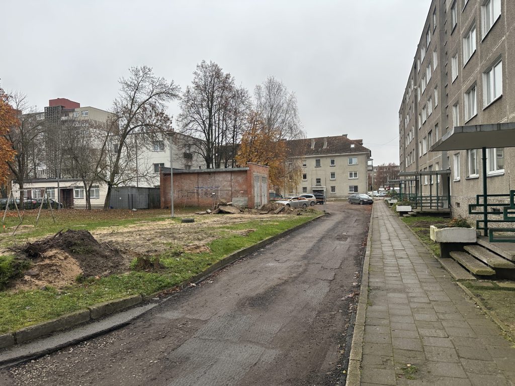 Minijos g. 130, 130A, 130B kiemas (Minijos g. 130, 130A, 130B) - Road - construction photos