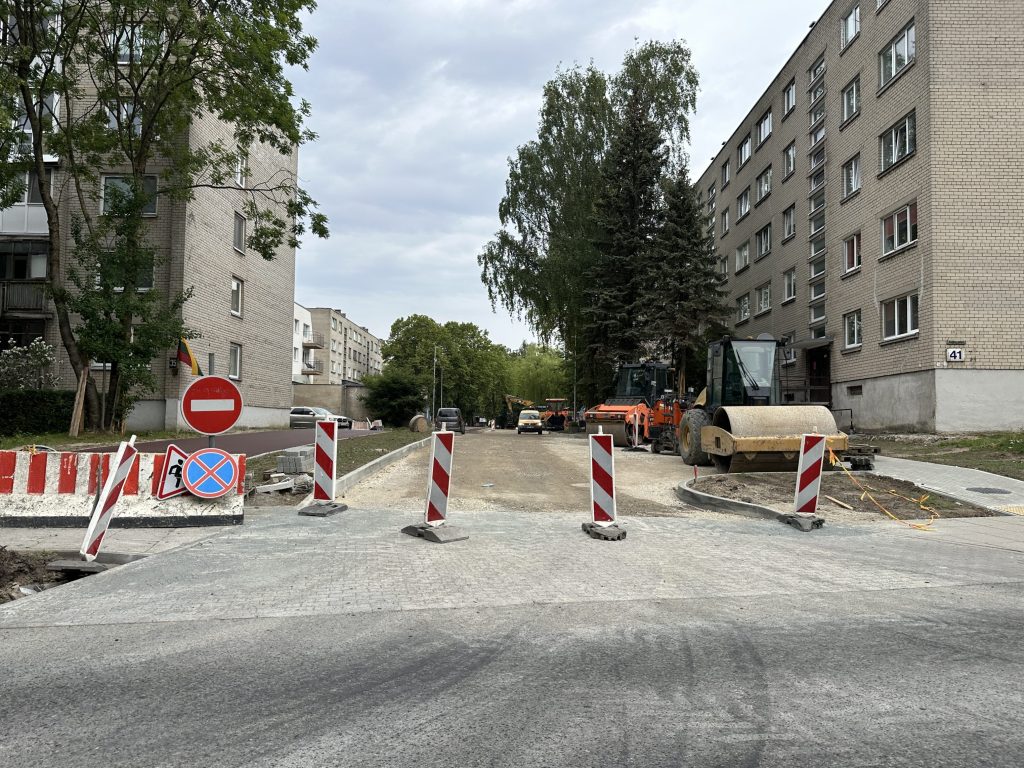 Kauno g. 29, 31, 33, 35, 39, 39A, 41 kiemas (Kauno g. 29, 31, 33, 35, 39, 39A, 41) - Road - construction photos