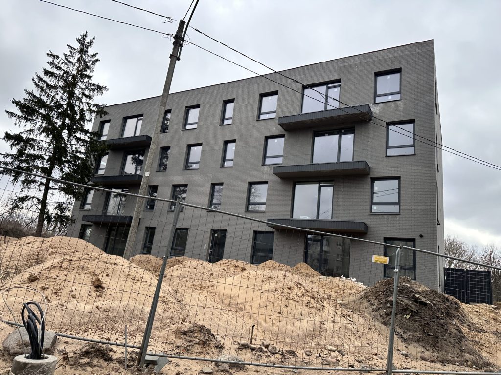 Vandenio namai (Vandentiekio g. 60) - Korterelamu - ehituse fotod