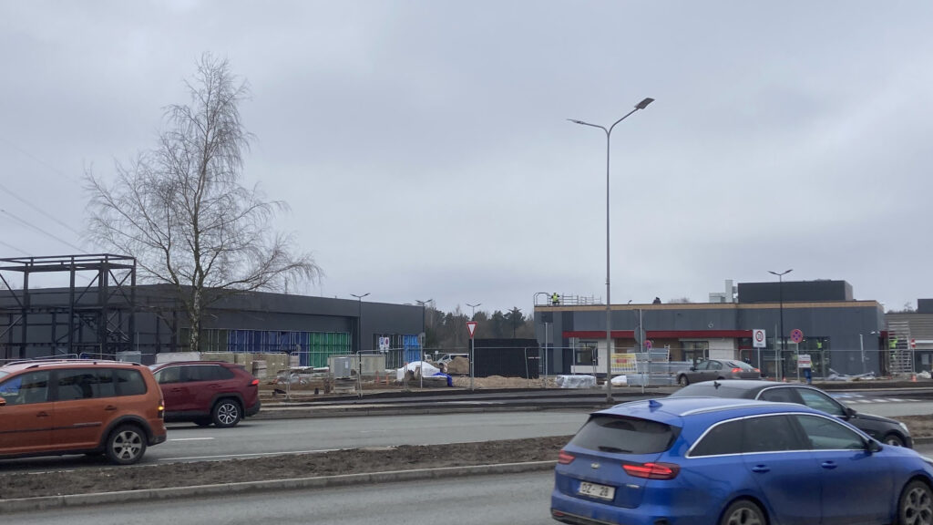 Juglas iela 95 (Juglas iela 95) - Car wash, Food services, Office center - construction photos