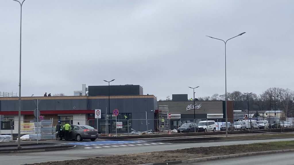 Juglas iela 95 (Juglas iela 95) - Car wash, Food services, Office center - construction photos