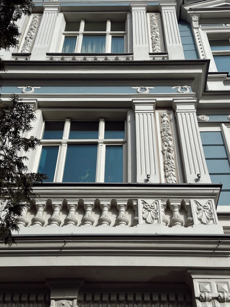 Raiņa nams (Raiņa bulvāris 27) - Daugiabutis - statybų nuotraukos