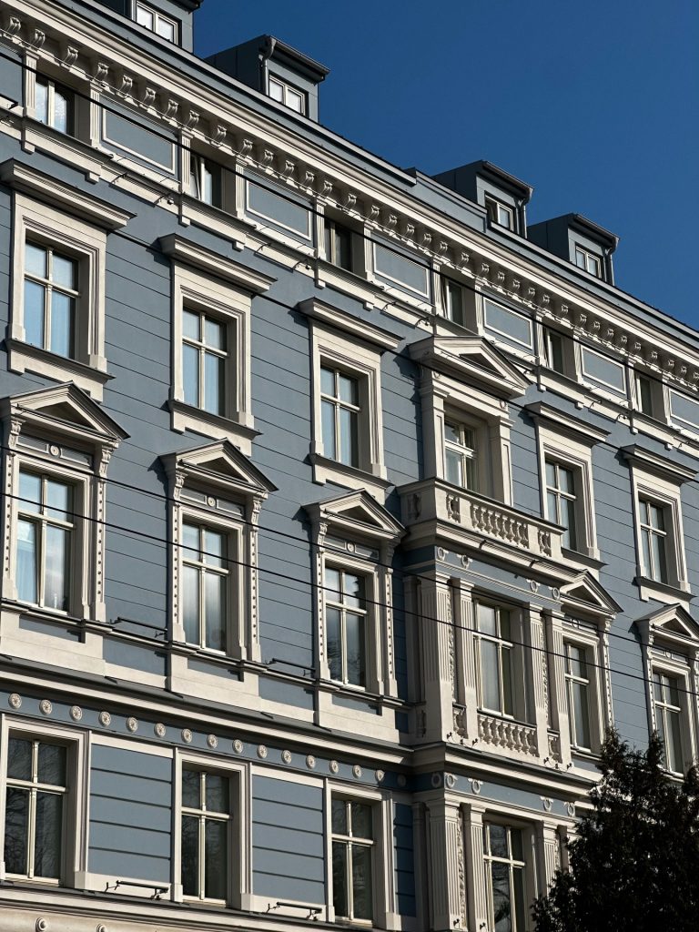 Raiņa nams (Raiņa bulvāris 27) - Daugiabutis - statybų nuotraukos