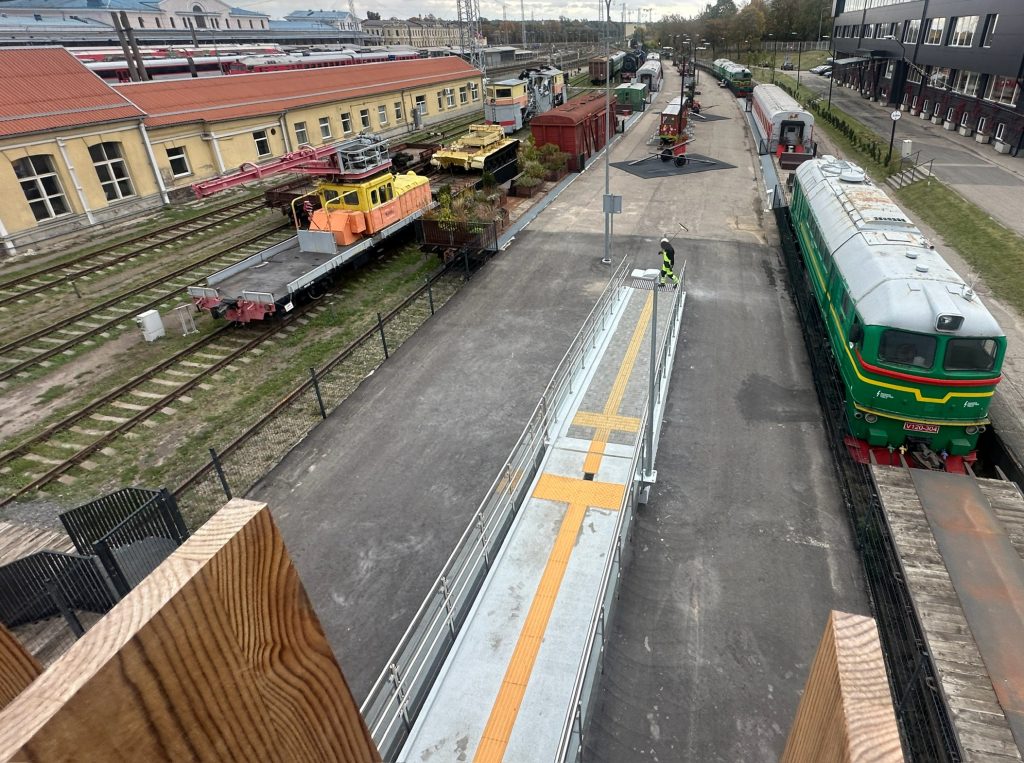 Stoties pėsčiųjų viadukas (Geležinkelio g.) - Sild - ehituse fotod