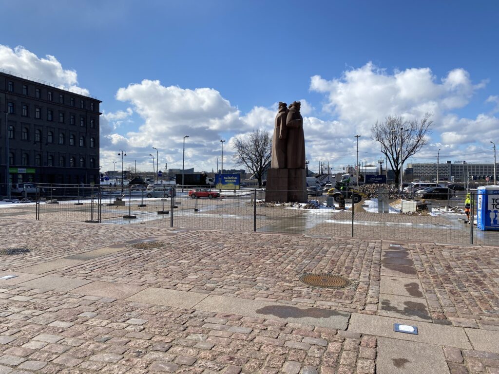 Latviešu strēlnieku laukuma labiekārtojuma darbi I kārta (Latviešu strēlnieku laukums 3) - Square - construction photos