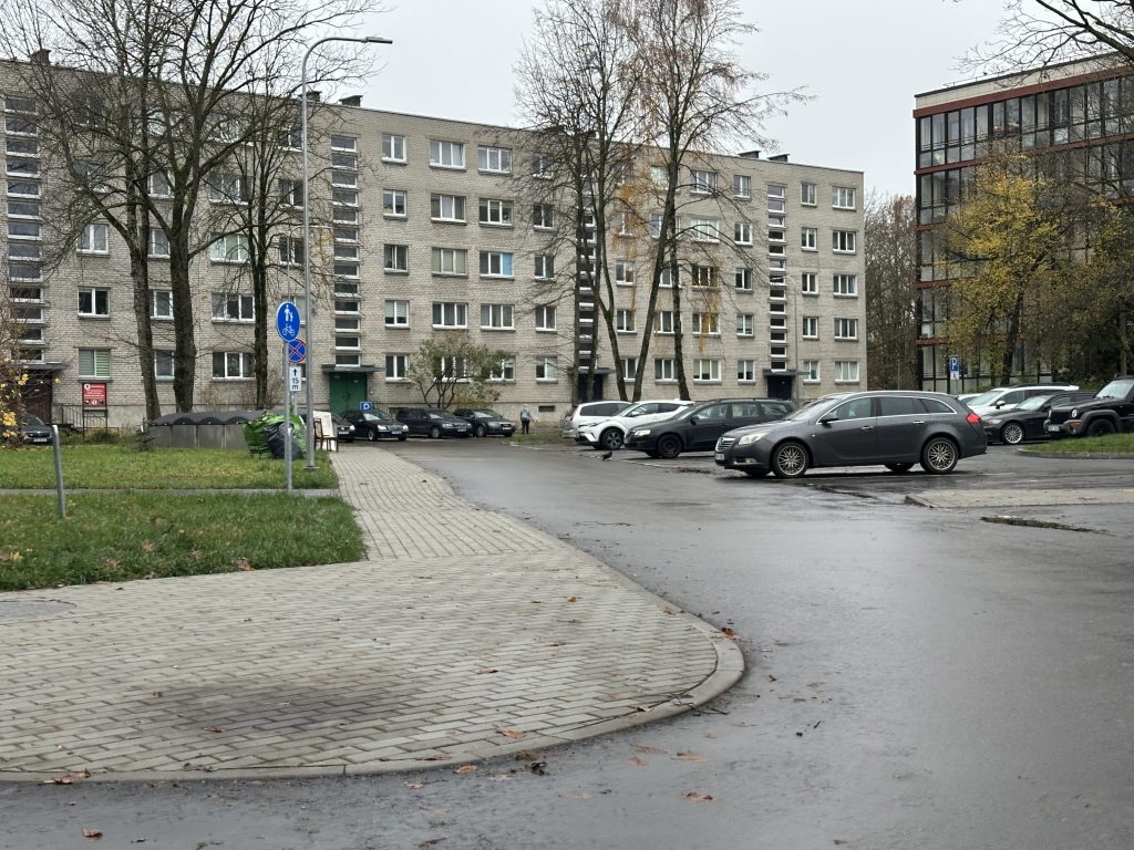 Kauno g. 13, 15, 17, 19, 23, 23A, 25 kiemai (Kauno g. 13, 15, 17, 19, 23, 23A, 25) - Road - construction photos