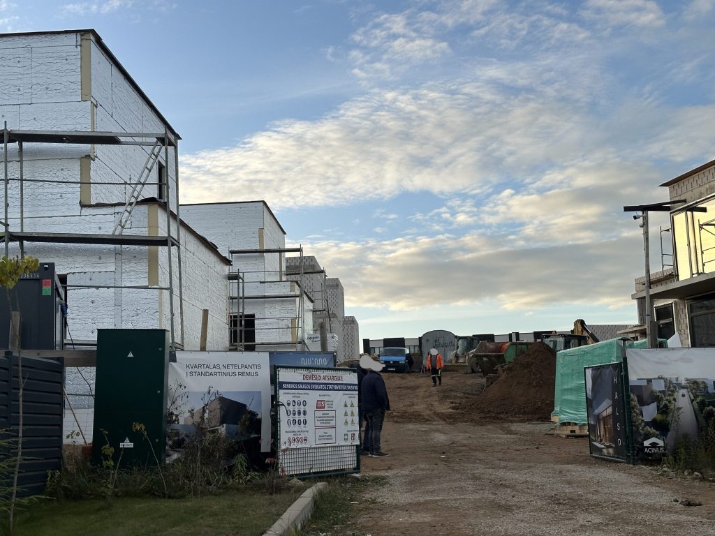 HALSO (Lukšinės g. 26, 28, 32, 34, Ašmenėlės g. 44) - Private house community - construction photos