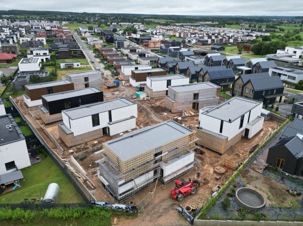 HALSO (Lukšinės g. 26, 28, 32, 34, Ašmenėlės g. 44) - Private house community - construction photos