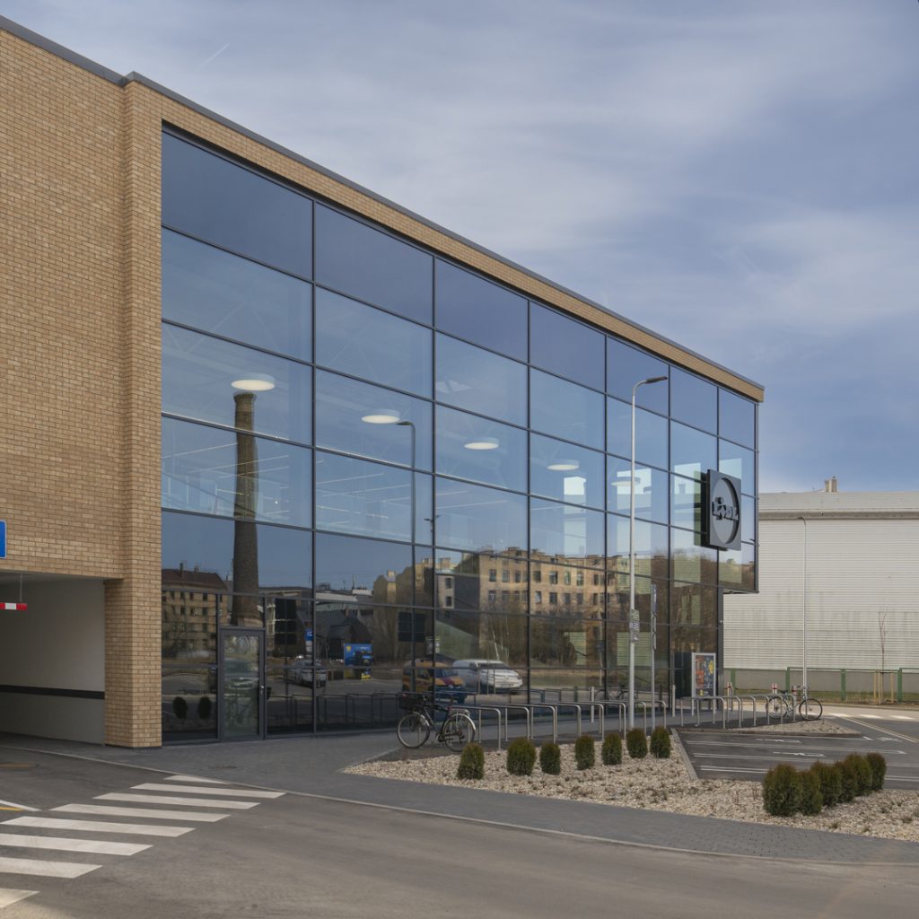 Lāčplēša skvērs - 1. kārta - LIDL - Lāčplēša iela 76 (Lāčplēša iela 76) - Tirdzniecības centrs - būvdarbu attēli