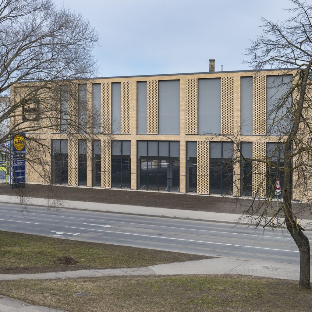 Lāčplēša skvērs - 1. kārta - LIDL - Lāčplēša iela 76 (Lāčplēša iela 76) - Tirdzniecības centrs - būvdarbu attēli