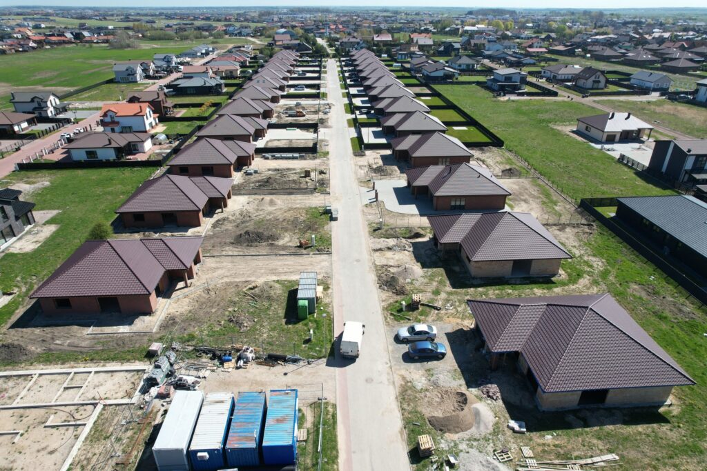 Juodeglynu g. namai (Juodeglynų g., Slengių k.) - Eramajade rajoon - ehituse fotod