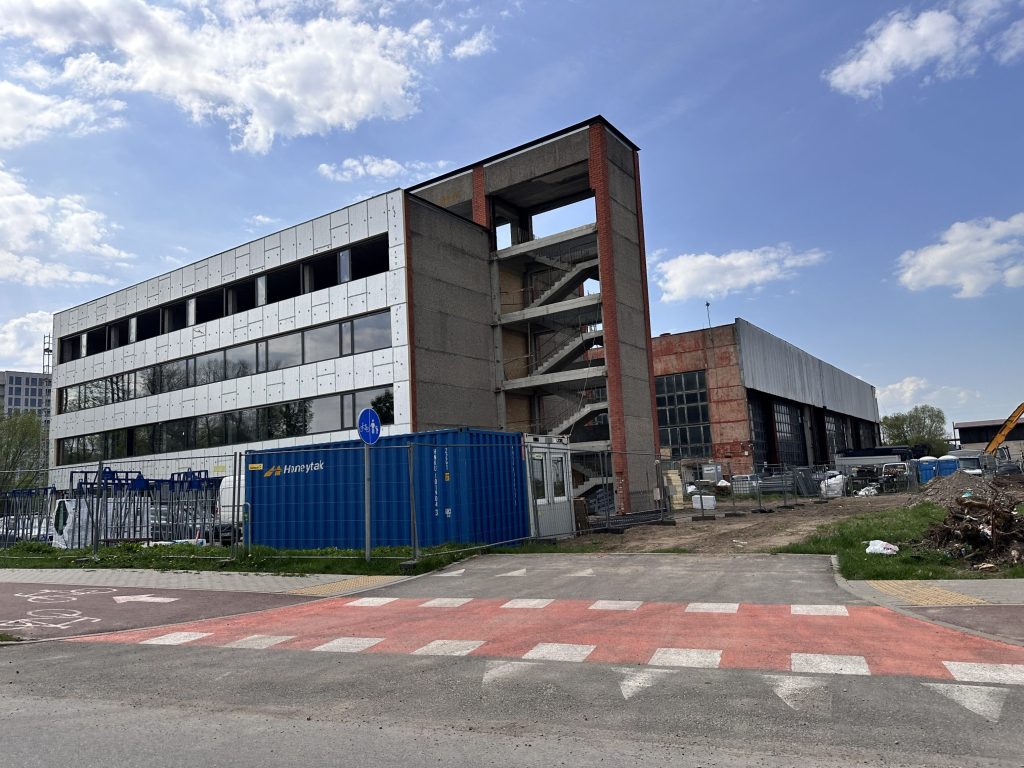 Europos pr. 39 (Europos pr. 39) - Biroju centrs - būvdarbu attēli