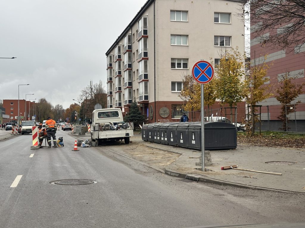 Paryžiaus Komunos g. remontas (Paryžiaus Komunos g.) - Bike path, Street - construction photos
