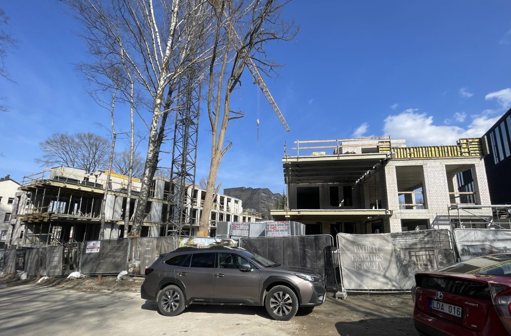 Valdovų Rezidencija (Stasio Vainiūno g. 4) - Daugiabutis - statybų nuotraukos