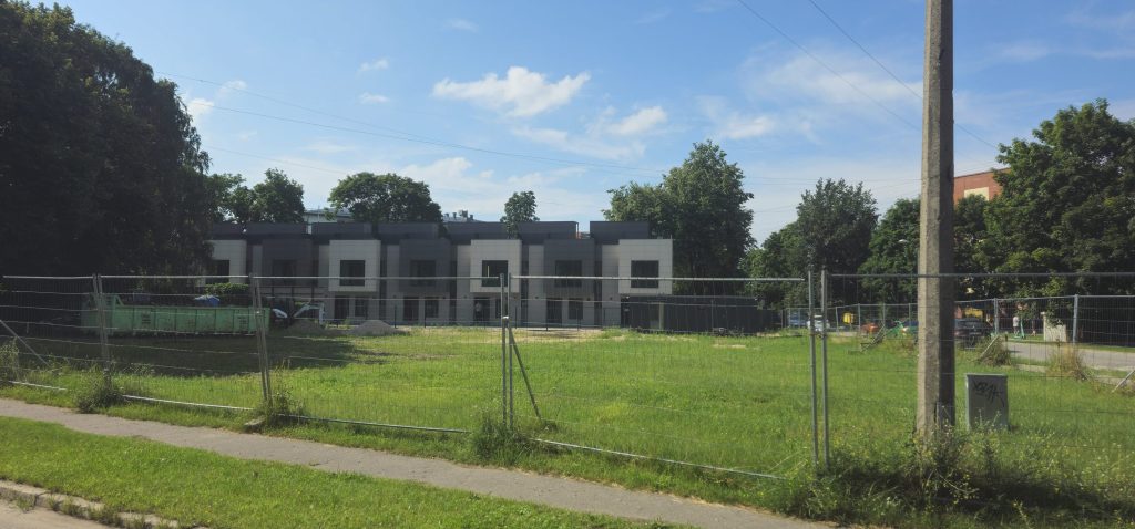 Uplevel Home - 2. kārta (Pūces iela 16) - Sublokuoti namai - statybų nuotraukos