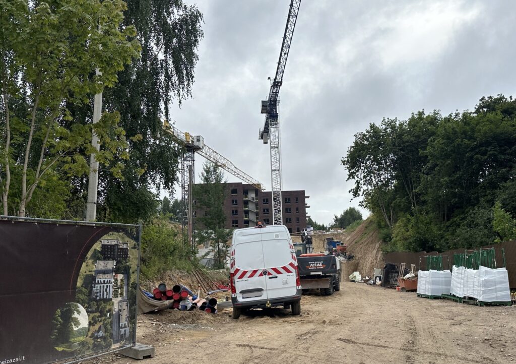 Nauji peizažai (Kaminkelio g. 23) - Multi apartment - construction photos