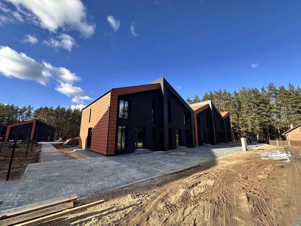 For-rest (Meiriškių g. 25) - Sublokuoti namai - statybų nuotraukos