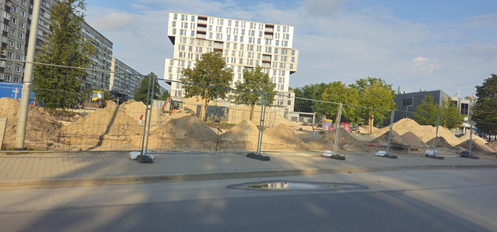 Priedaines iela 20 (Priedaines iela 20) - Daugiabutis - statybų nuotraukos