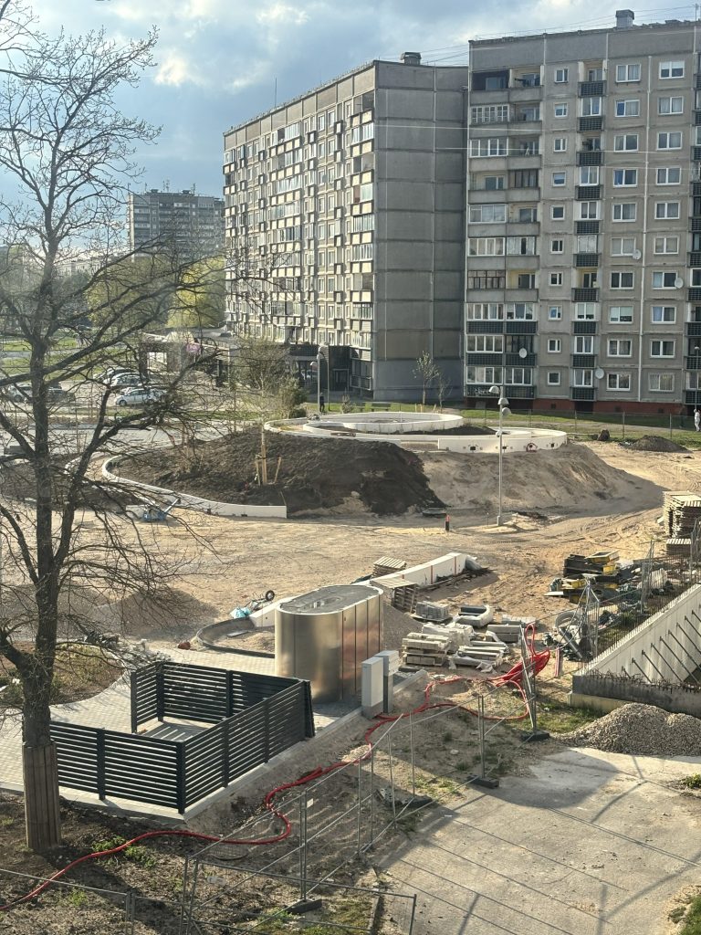 Zolitūdes Atceres dārzs (Priedaines iela 20) - Square - construction photos
