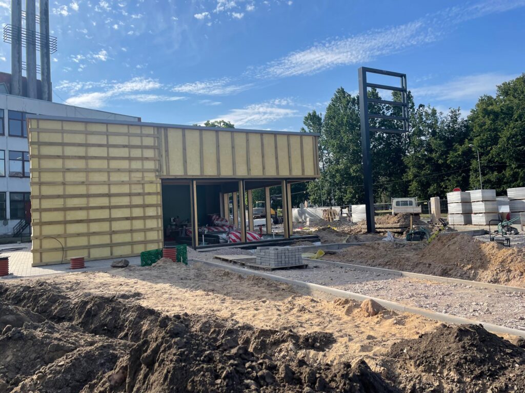 Virši Satekles iela 2D (Satekles iela 2D) - Degalinė - statybų nuotraukos