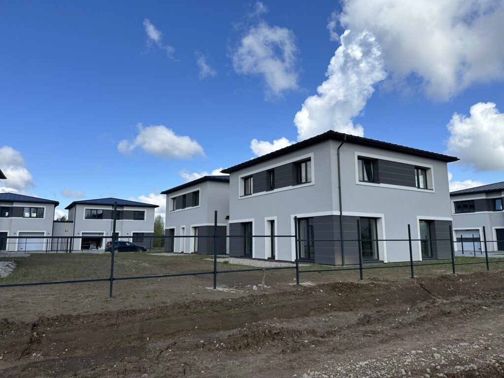 Riešės šilas (Verbų g. 35A, 35B, 35C, 35D, 35E, 35F, 35G, 35H, 35I, Didžiosios Riešės k.) - Private house community - construction photos