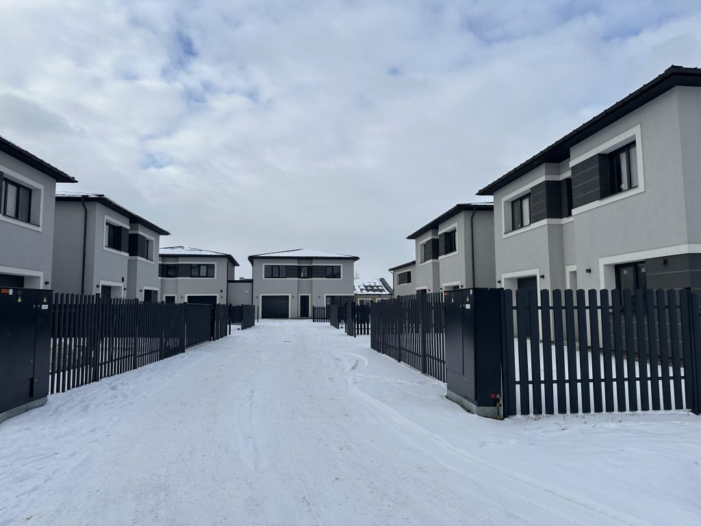 Riešės šilas (Verbų g. 35A, 35B, 35C, 35D, 35E, 35F, 35G, 35H, 35I, Didžiosios Riešės k.) - Private house community - construction photos